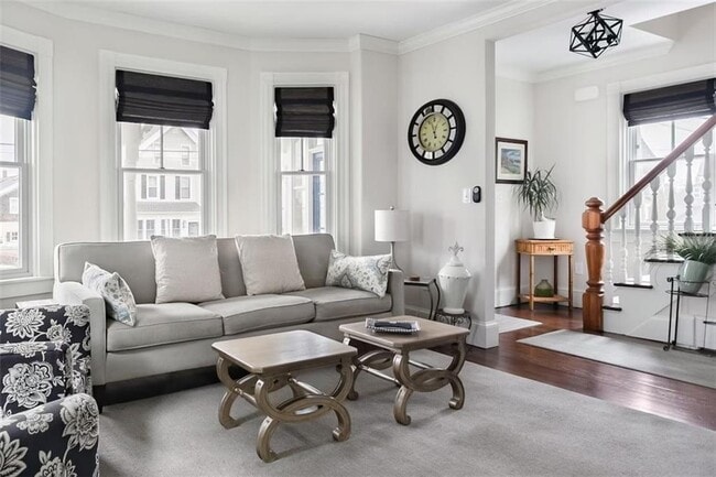 Foto del edificio - 16 Carroll Ave