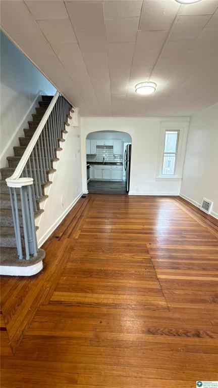 Foto del edificio - 450 Hanover Ave