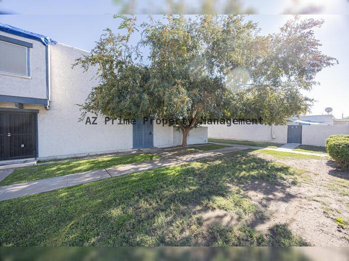 Foto principal - 5214 N 42nd Pkwy