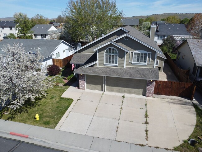 Foto del edificio - Sparks Home Near Vista Blvd