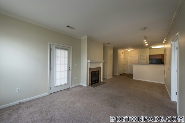 Building Photo - 311 Lowell St