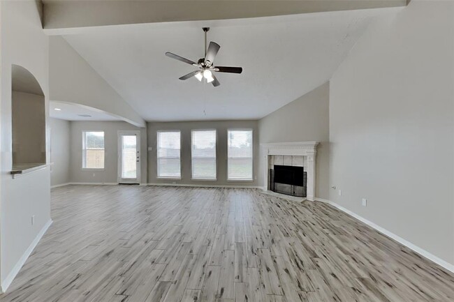 Building Photo - 2718 Bristlecone Dr