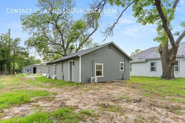 Building Photo - 925 Dawson St