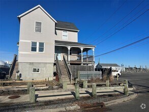 Building Photo - 129 Ocean Ave