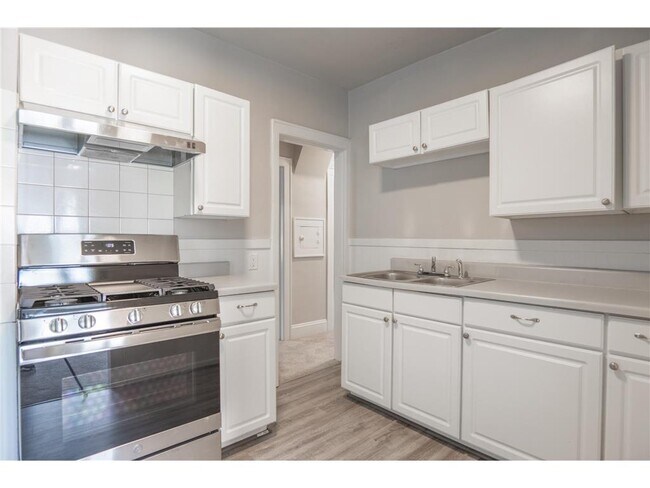 Foto del edificio - 4020 Emerson Ave N