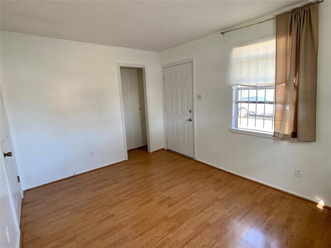 Building Photo - 4003 Michaux St