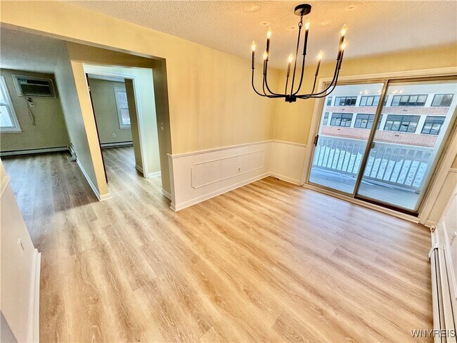 Foto del edificio - 6321 W Quaker St