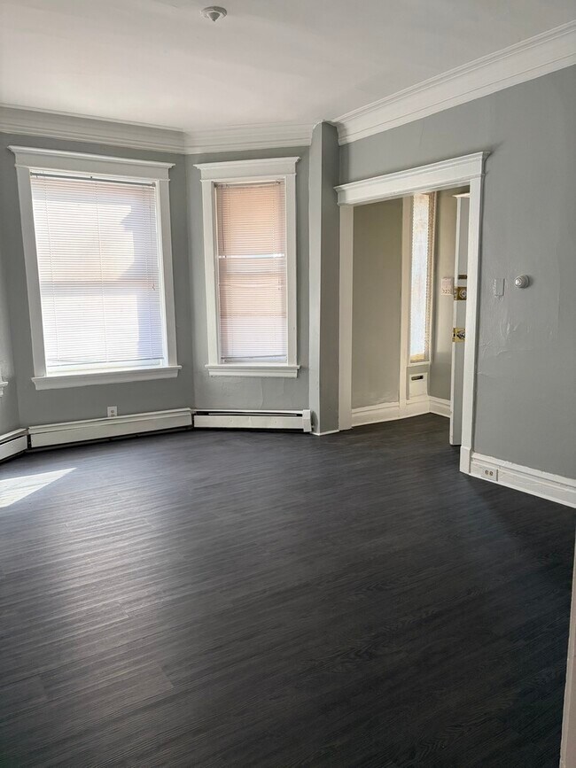 Foto del edificio - 7700 S Green St