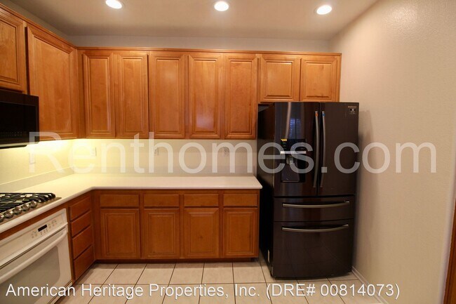 Building Photo - 2 br, 2 bath House - 3755 Carmel View Road #1