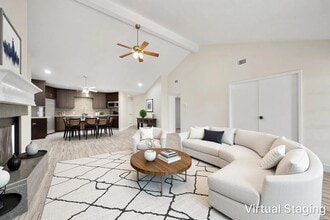 Building Photo - 10904 Birch Dr