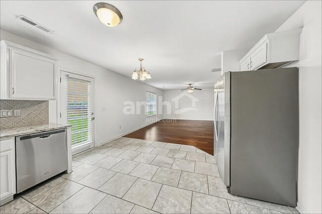 Building Photo - 4983 Old Towne Village Cir