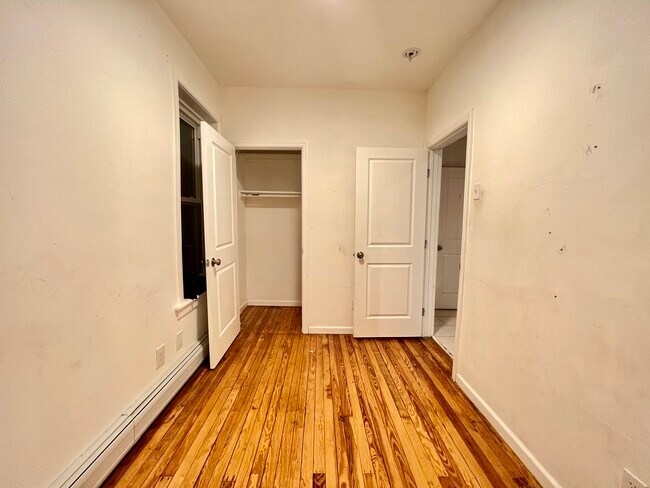 Foto del edificio - 945 W Side Ave