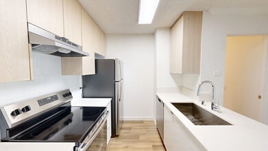 Interior Photo - Eight 80 Newport Beach