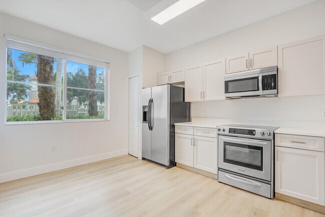 Foto del edificio - 11037 Legacy Blvd