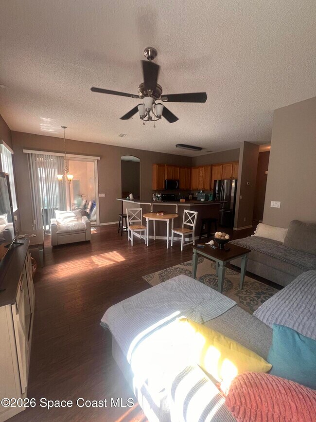 Foto del edificio - 7368 Crepe Myrtle Ct