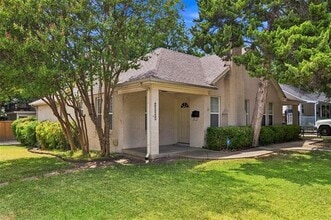 Building Photo - 4001 El Campo Ave