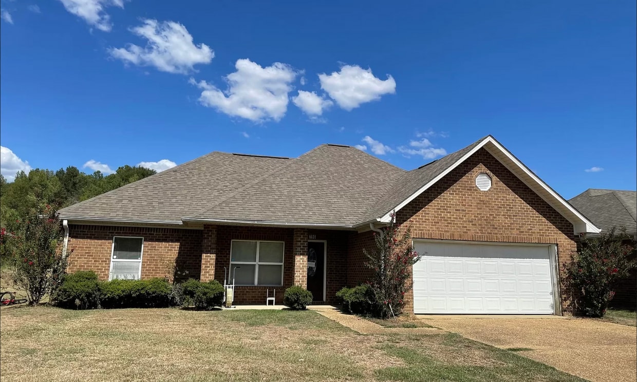 786 Hunter Ln, Jackson, MS 39212 House Rental in Jackson, MS