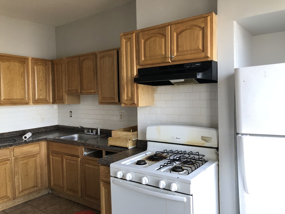 Primary Photo - 234 Wegman Pkwy