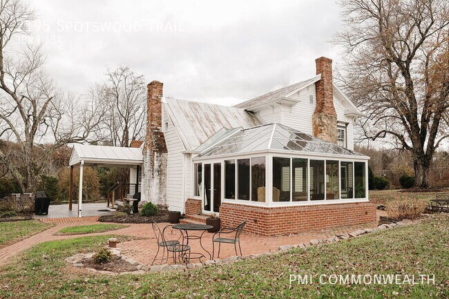 Building Photo - 2195 Spotswood Trail