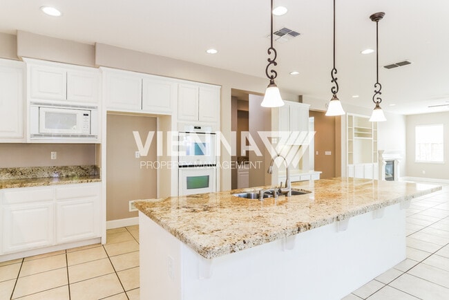 Foto del edificio - 836 Spotted Pony Ln