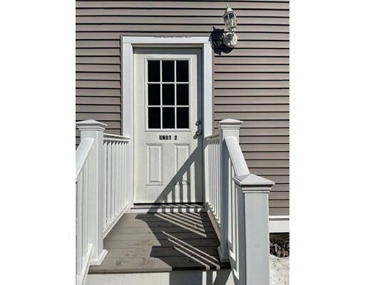 Building Photo - 51 N Putnam St