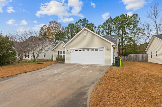 Building Photo - 180 Crooked Run Dr