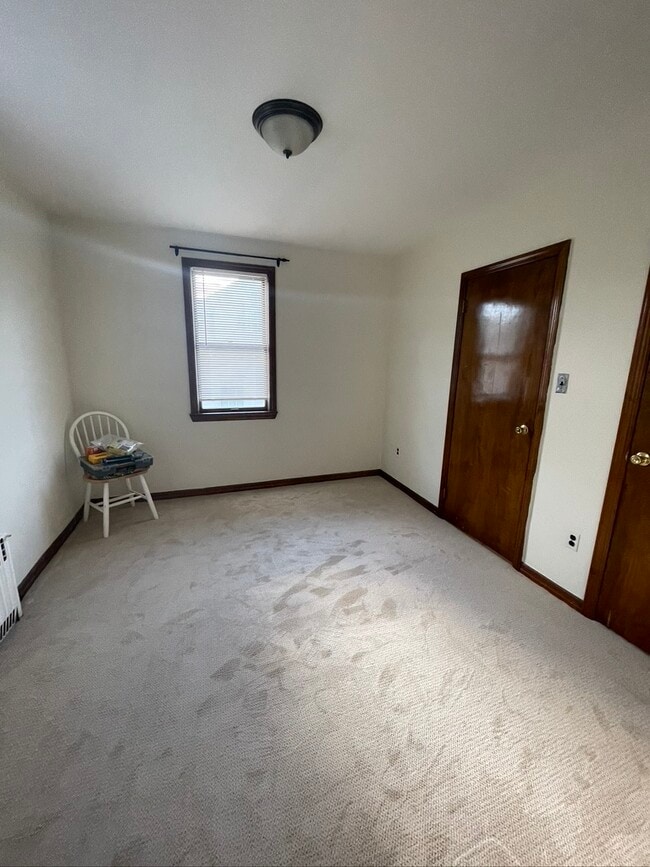 Building Photo - 245 81st St