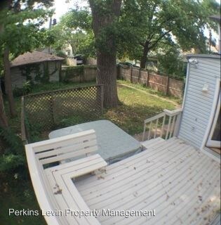 Building Photo - 1 br, 2 bath House - 2812 Fremont Ave S