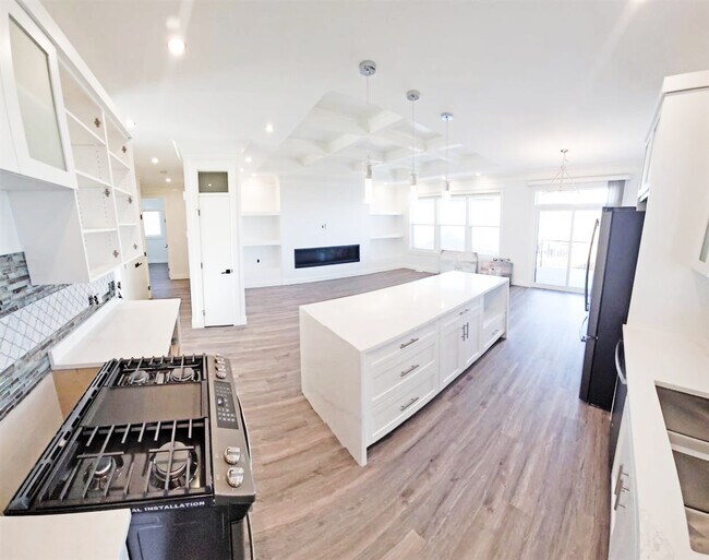 Photo du bâtiment - 8823-A-8112 112 Ave