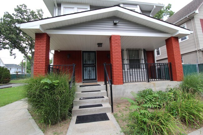 Foto del edificio - 3215 Charlotte St