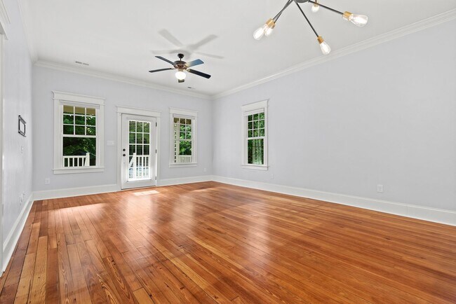 Building Photo - Charming ranch-style home in Durham, NC