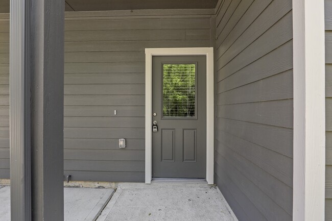 Building Photo - 13514 Axel Ln