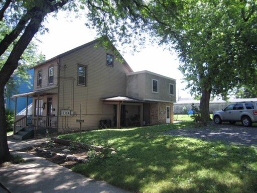 Primary Photo - 528 W Wilkes Barre St
