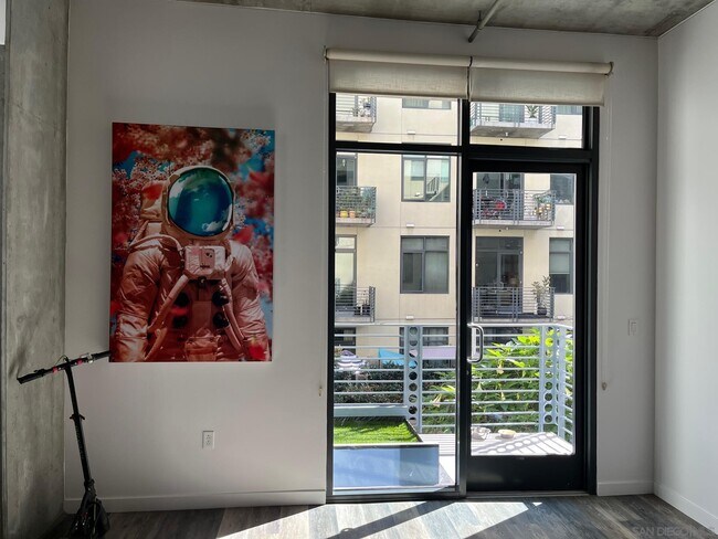 Foto del edificio - 1050 Island Ave