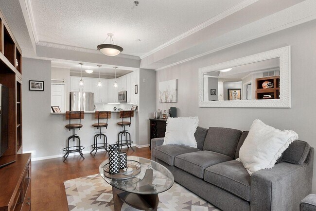 Foto del edificio - 645 N 1st St