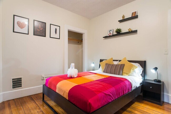 Foto del edificio - 139 Brook St