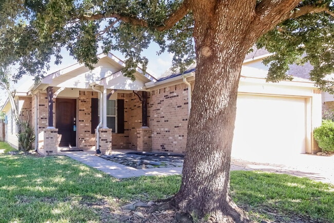 Building Photo - 26614 Marble Falls Bend