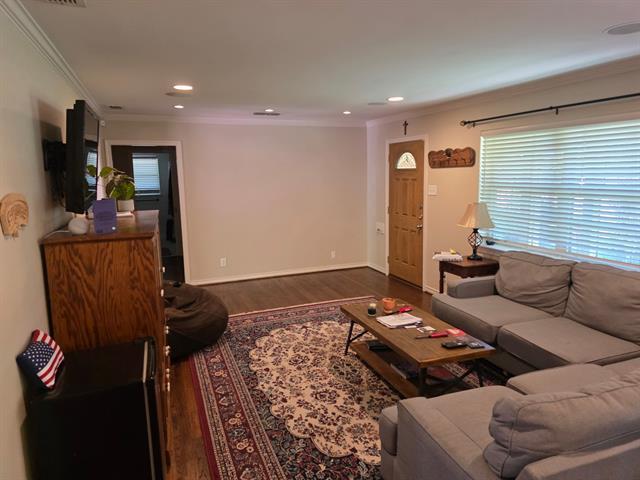 Foto del edificio - 5110 Rexton Ln