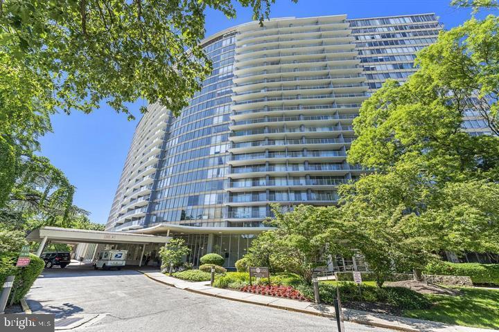 Photo - 3900 W Ford Rd (Philadelphia, PA)