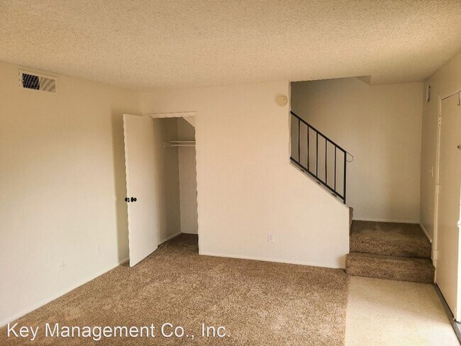 Foto del edificio - 2 br, 1 bath House - 6043 W. Golden Lane