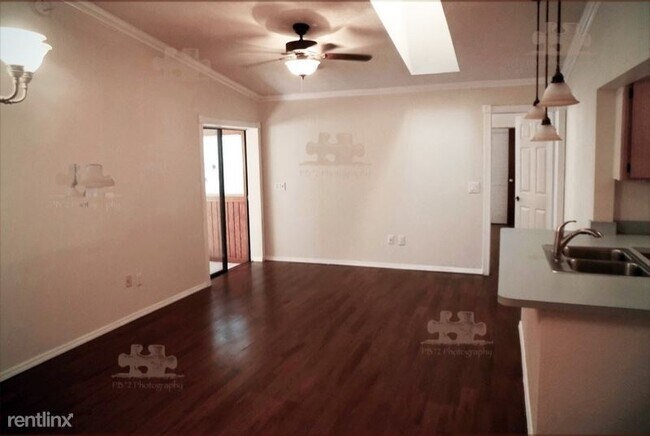 Building Photo - 3 br, 2 bath House - 1672 SW Bellevue Ave