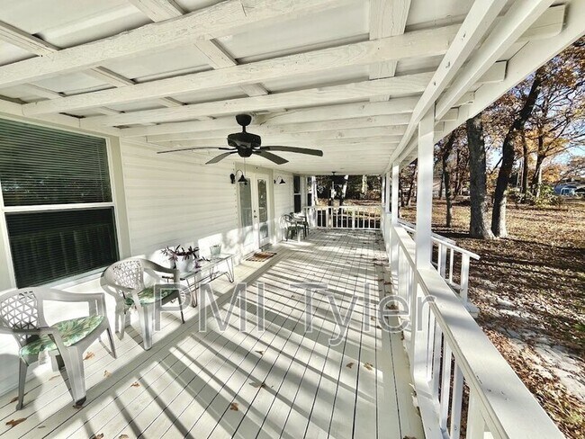 Foto del edificio - 223 Sunray St