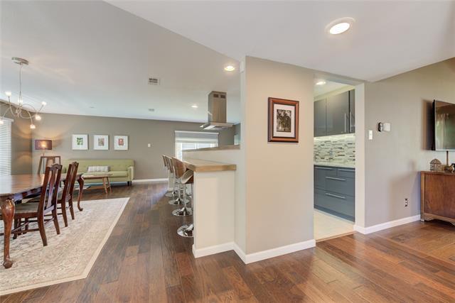Foto del edificio - 6747 Winterwood Ln