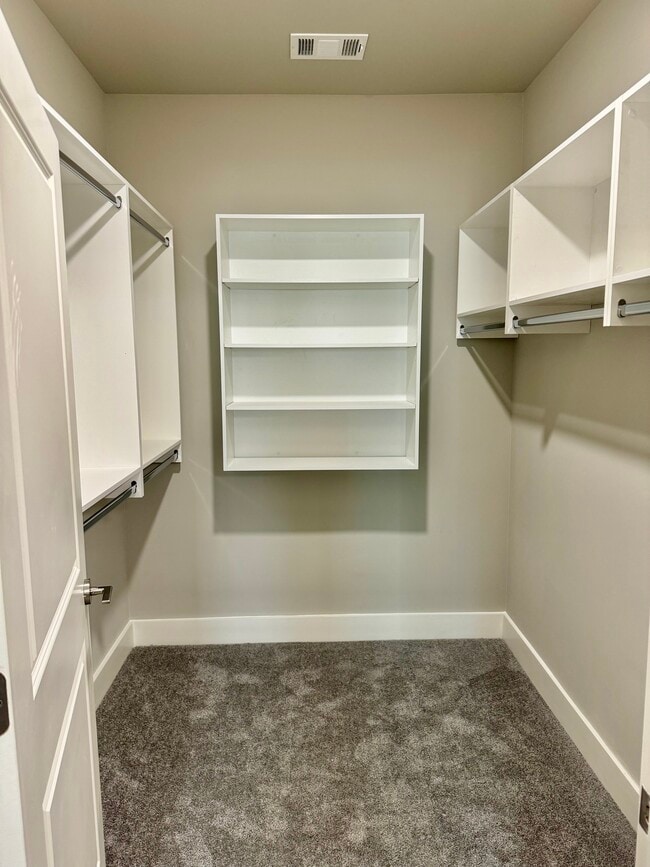 Building Photo - The Collective Upper Westside