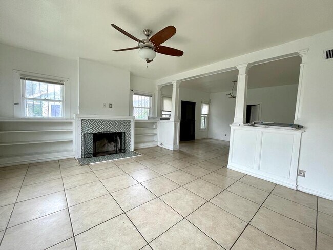Foto del edificio - 1432 W Levee St