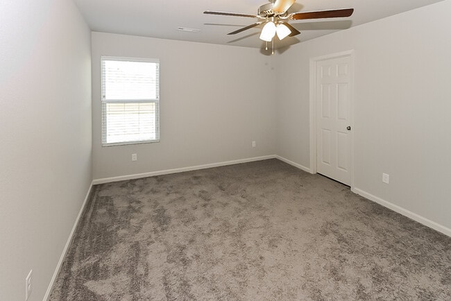 Building Photo - 12320 Vision Ct