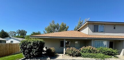 Building Photo - 209 E 18th Ave