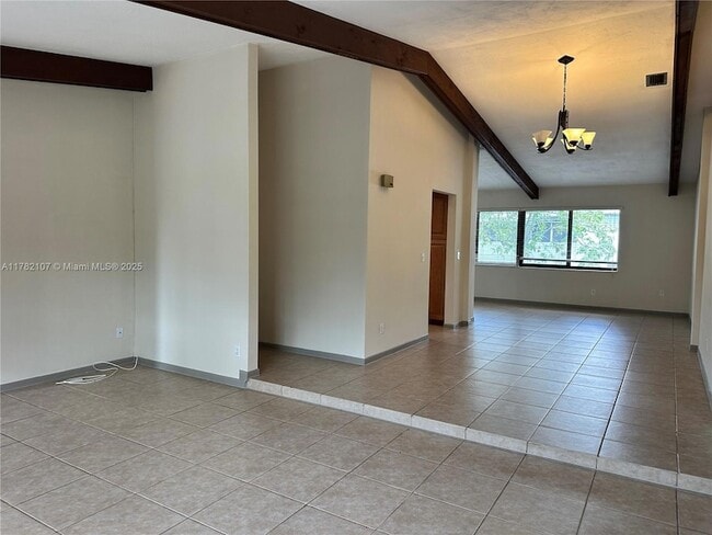 Foto del edificio - 5828 SW 117th Terrace