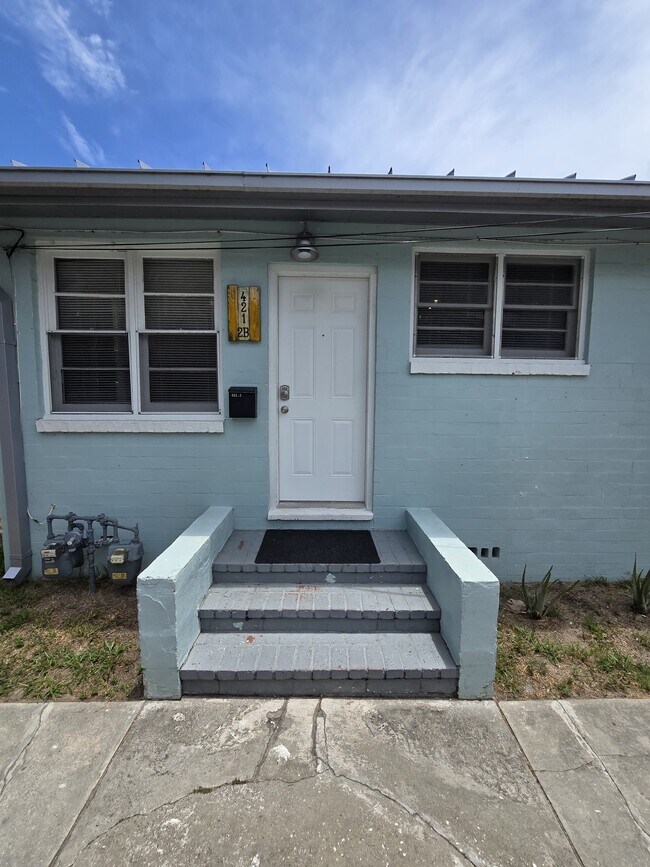 Building Photo - 421 Braddock Ave