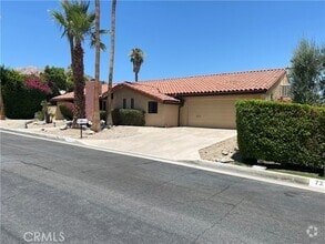 Building Photo - 72772 Skyward Way